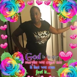 Meet your Posher, Simone